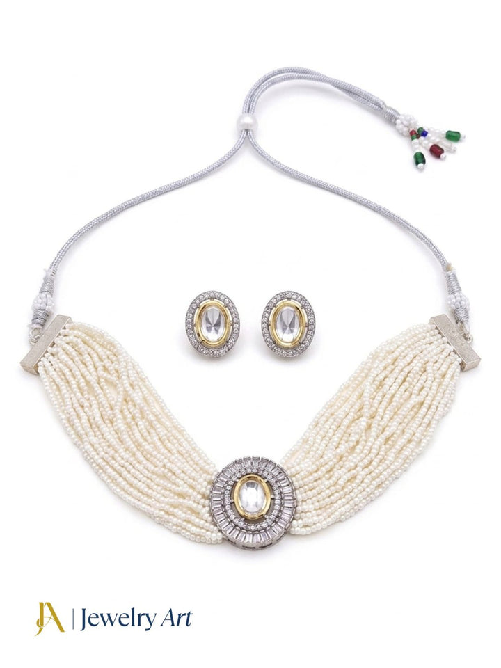 Classic traditional necklace set with antique gold polish and glass beads
