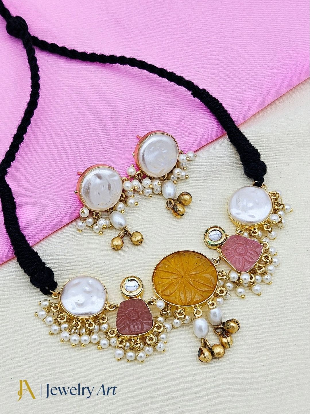 Handcrafted look ethnic choker necklace set with kundan polky detailing
