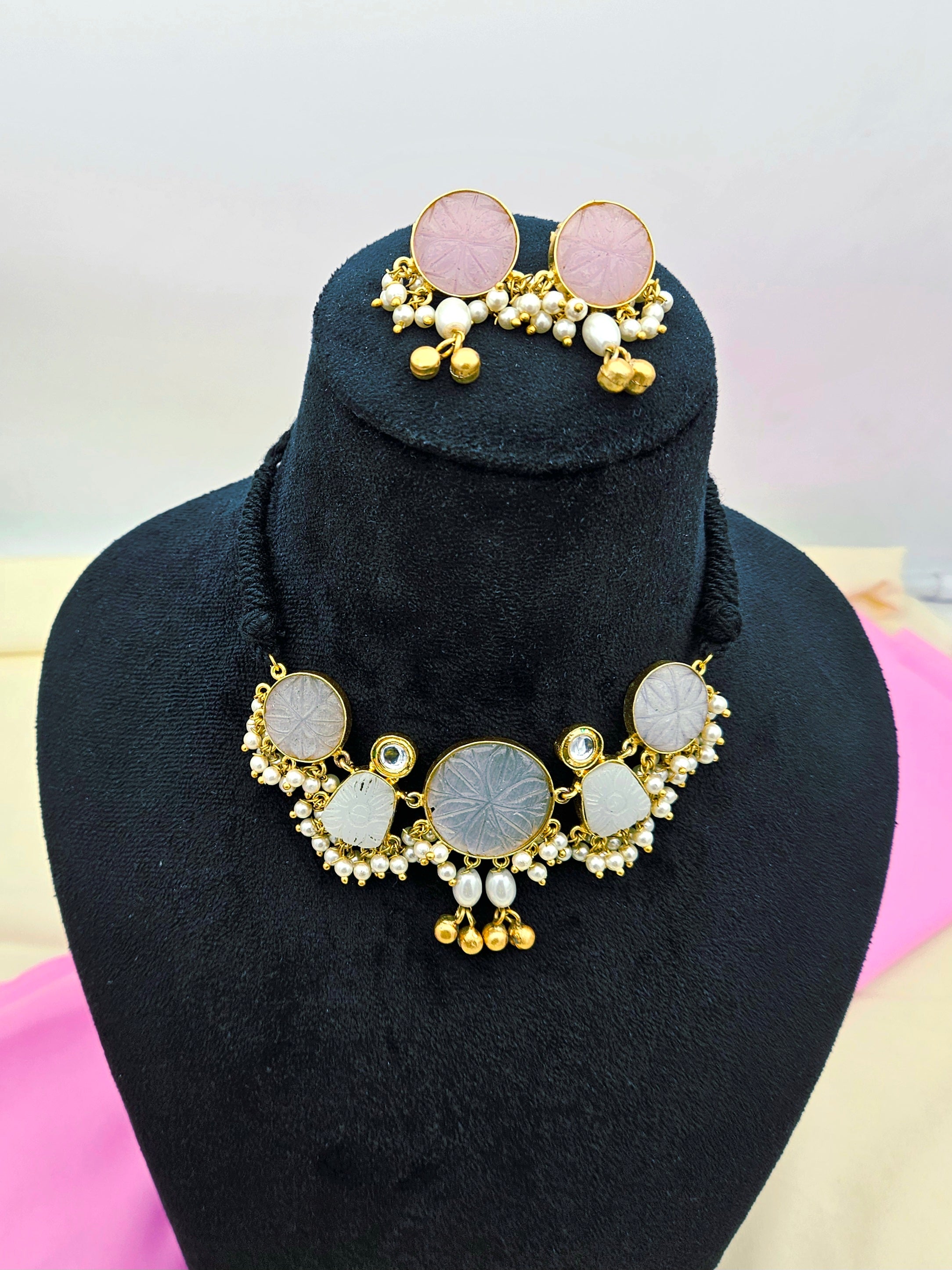 Antique Gold Plated Synthetic Pearl-Off-white Glass Carving Stone-Faux Kundan Polky Choker Necklace-Earring Set