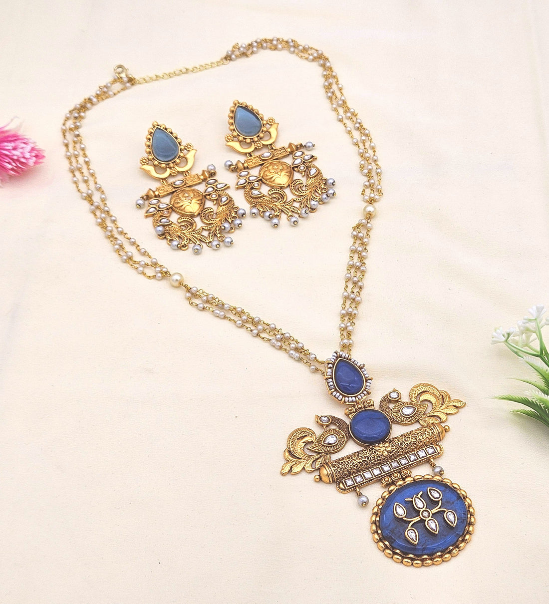 Elegant Antique Gold plated Blue Onyx-Glass Polky Pearl Statement Necklace-Earring Set