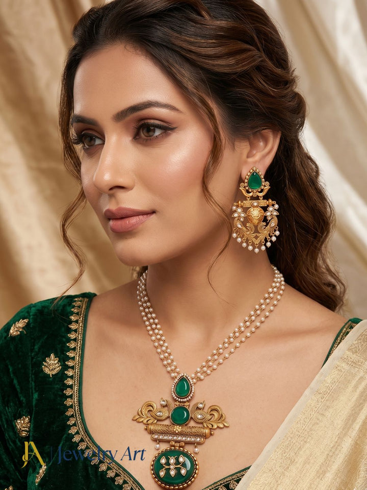  Artistic antique gold plated jewelry set with luxurious ethnic craftsmanship and gemstone elegance
