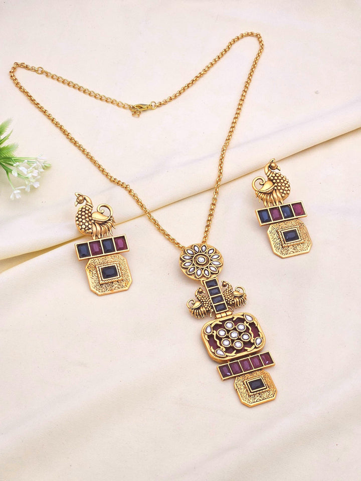 Gorgeous Antique Gold plated Red & Black Glass Stone- Synthetic Polky Statement Necklace-Earring Set