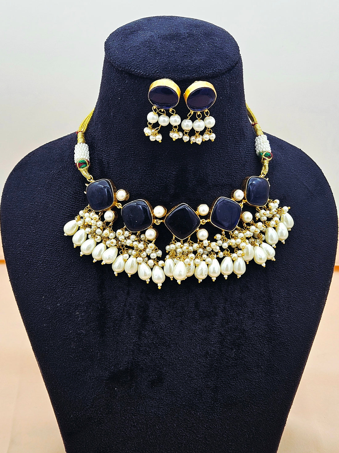 Awesome Antique Gold plated Blue Glass Stone-Pearl Color Necklace-Stud Earring Set