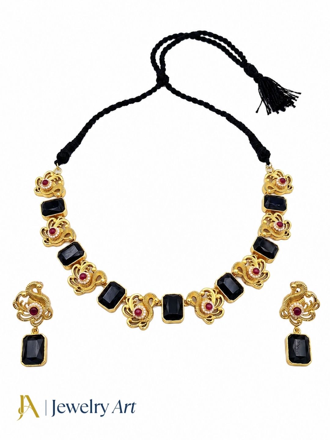 Beautiful handcrafted necklace earrings set with pearl detailing and antique gold finish
