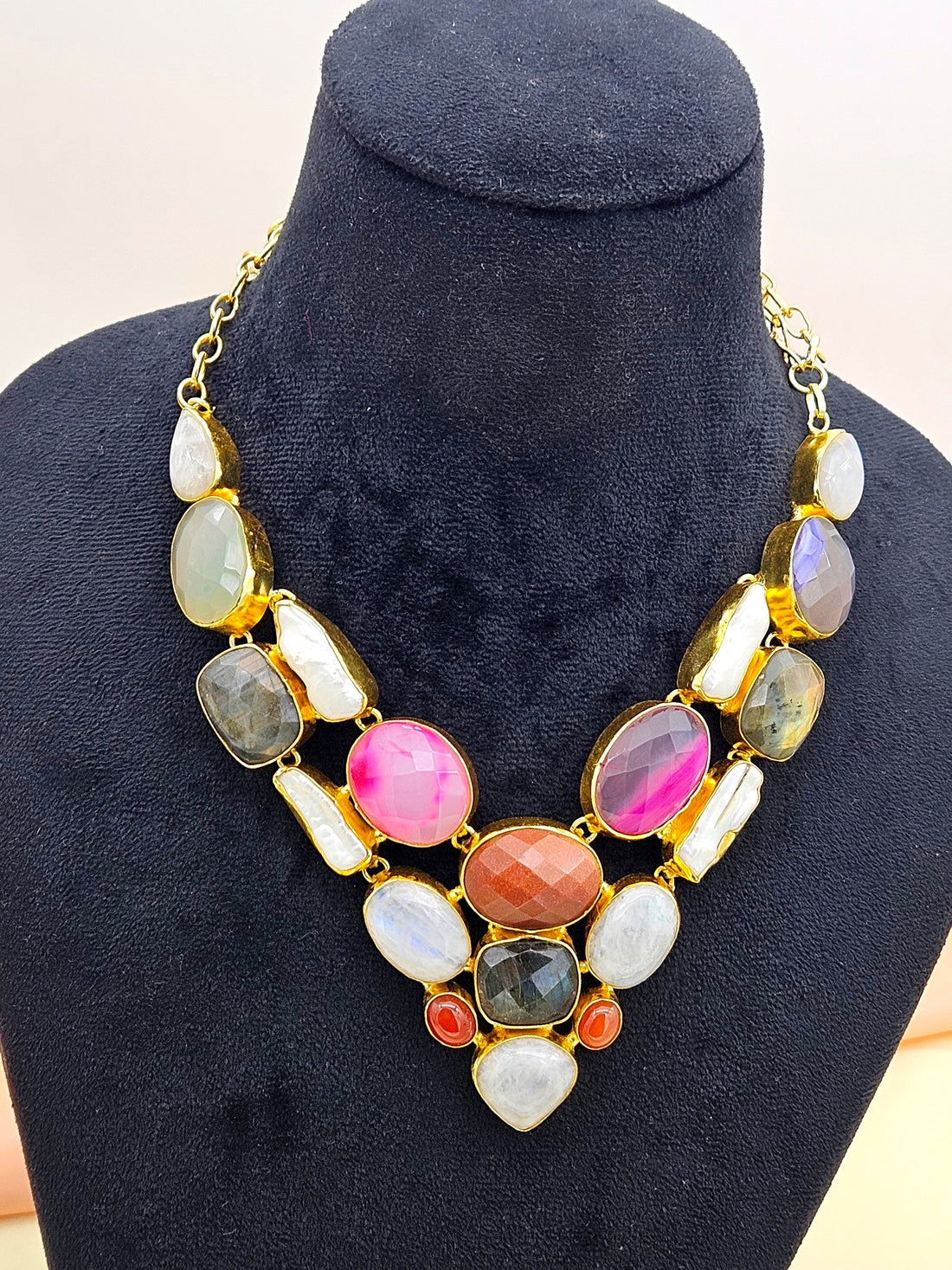 Awesome Gold plated Multi color Semi Precious Stones attractive Designer Costume Statement Necklace