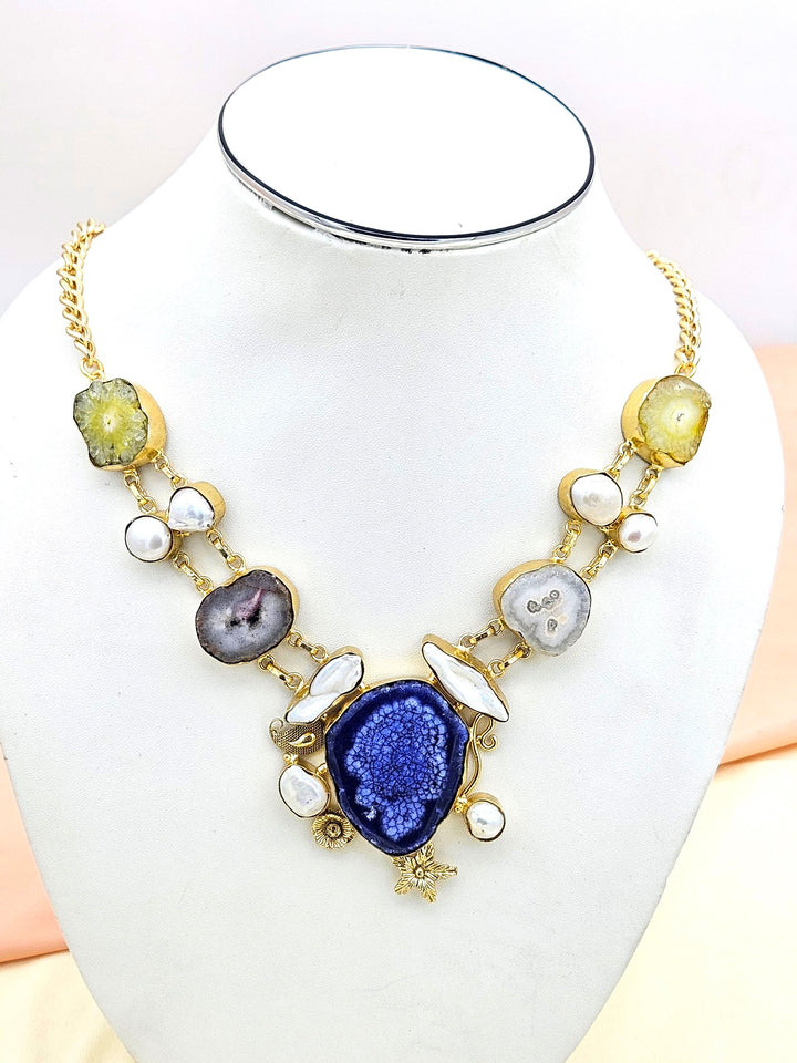Charming Gold plated Multi Color Solar Quartz-Pearl Light Weight Statement Necklace