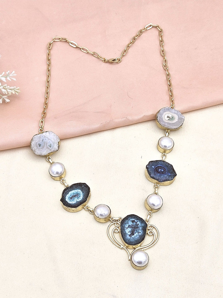 Charming Gold plated Multi Color Solar Quartz-Pearl Light Weight Statement Necklace