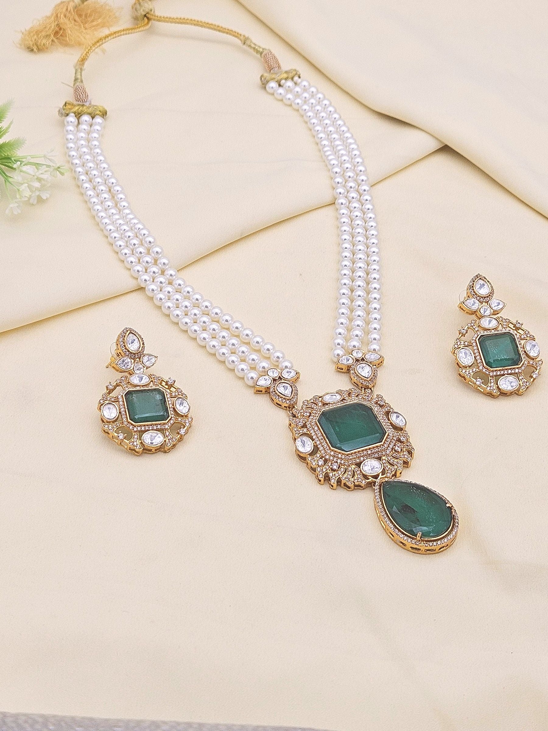 GORGEOUS GOLD PLATED AD-POLKY GREEN DOUBLET QUARTZ SHELL PEARL STATEMENT NECKLACE-EARRING SET