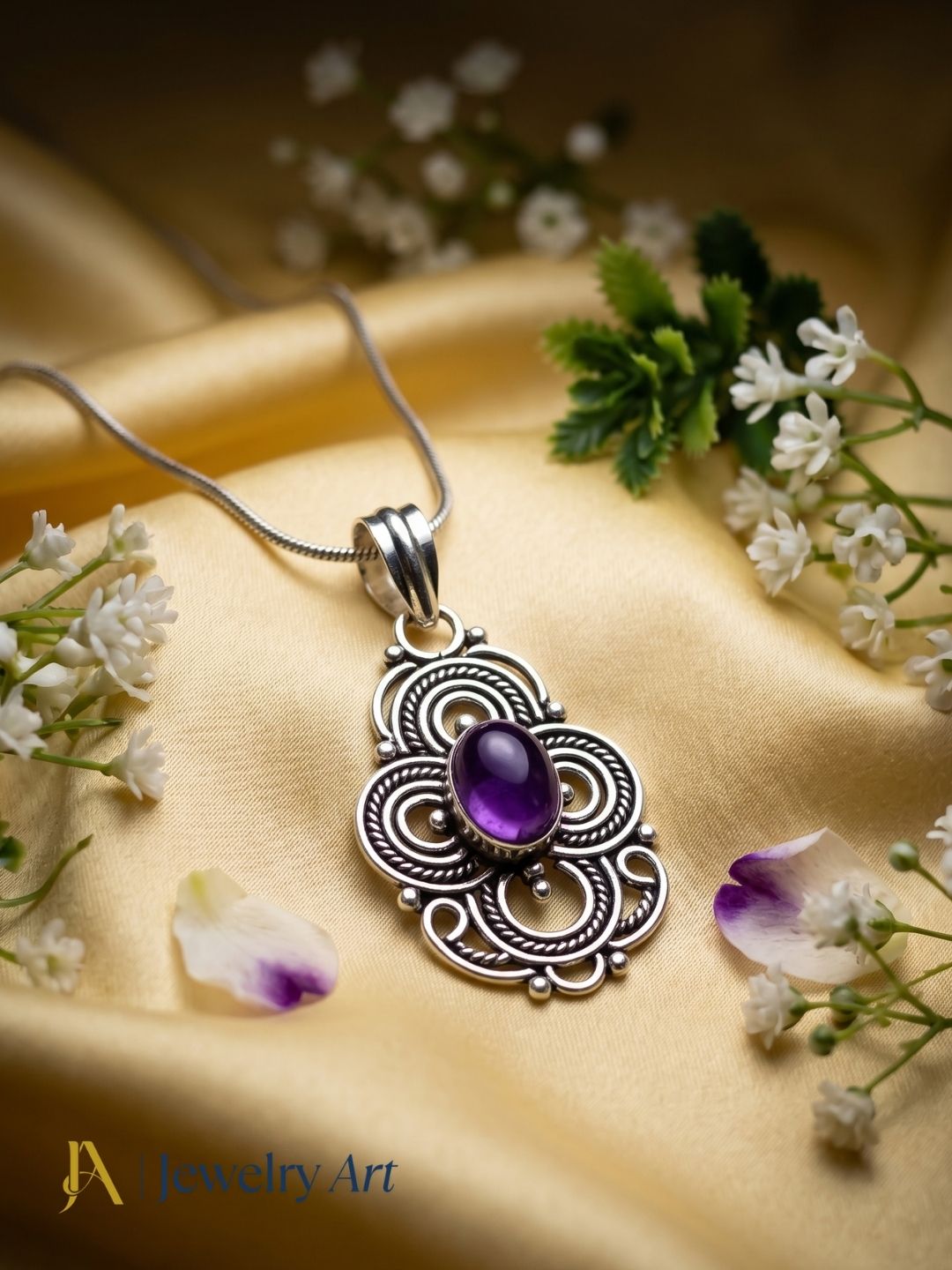 Artistic oxidized purple stone chain pendant lightweight fashionable jewelry
