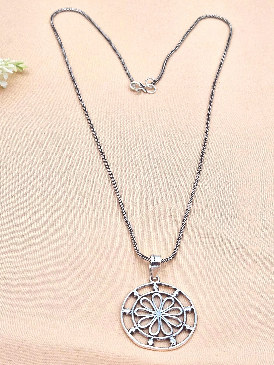 Awesome GS Oxidized Floral Designer Light Weight Chain Pendant