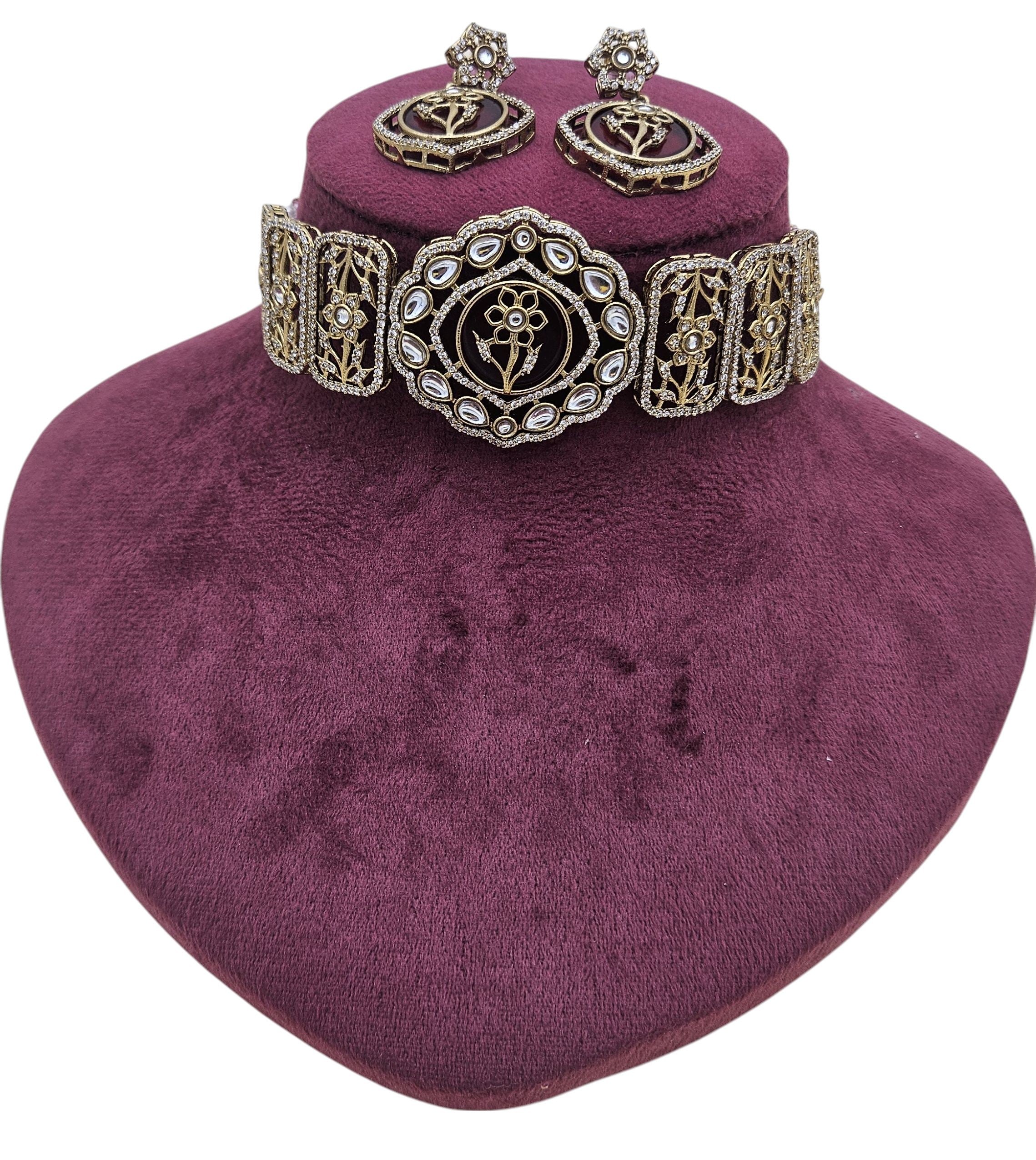 Women's antique gold plated choker and earrings – statement jewelry set for weddings, parties, and celebrations
