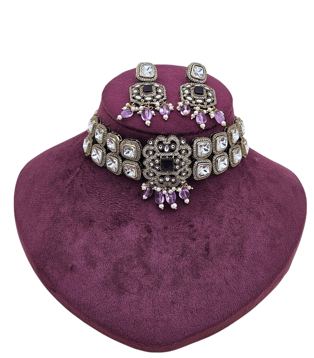 Stylish antique gold plated choker with matching earrings – ideal jewelry set for Indian weddings or celebrations
