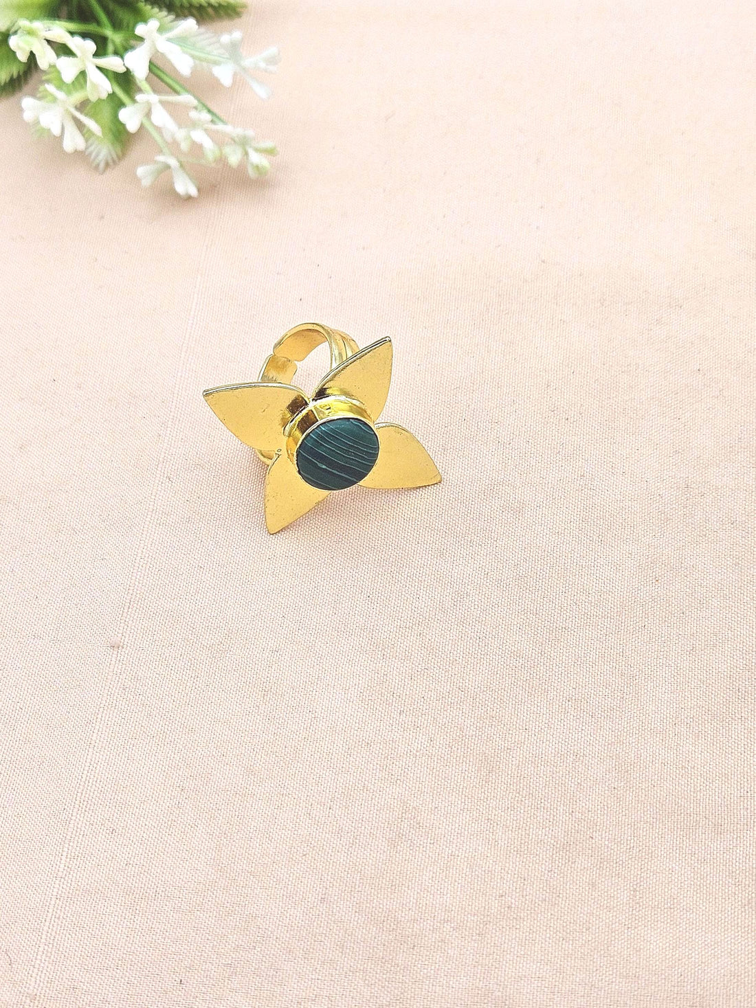 Awesome Gold plated Malachite Stone Charming Leaf Designer US 8 Adjustable Finger Ring