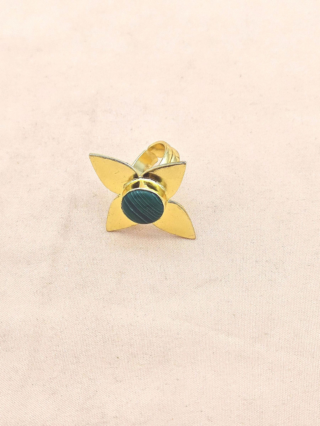 Awesome Gold plated Malachite Stone Charming Leaf Designer US 8 Adjustable Finger Ring
