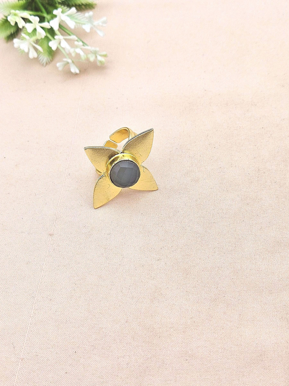 Awesome Gold plated Aquamarine Stone Charming Leaf Designer US 8 Adjustable Finger Ring