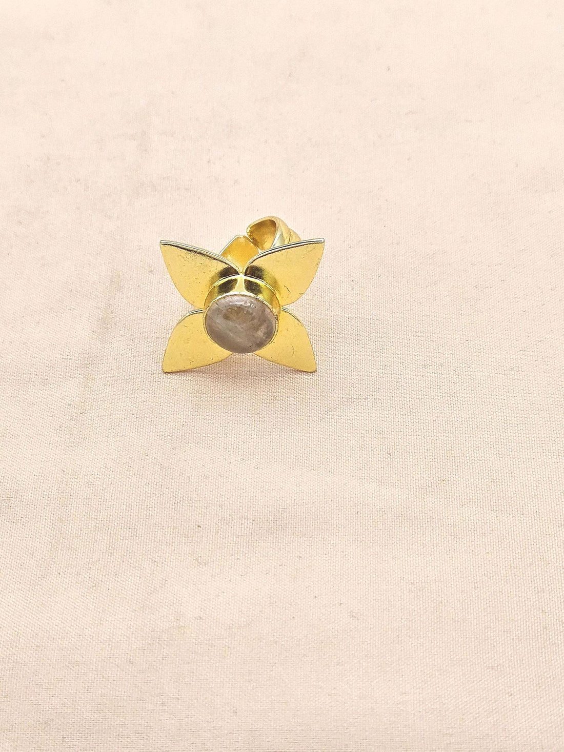 Awesome Gold plated Rose Quartz Stone Charming Leaf Designer US 8 Adjustable Finger Ring