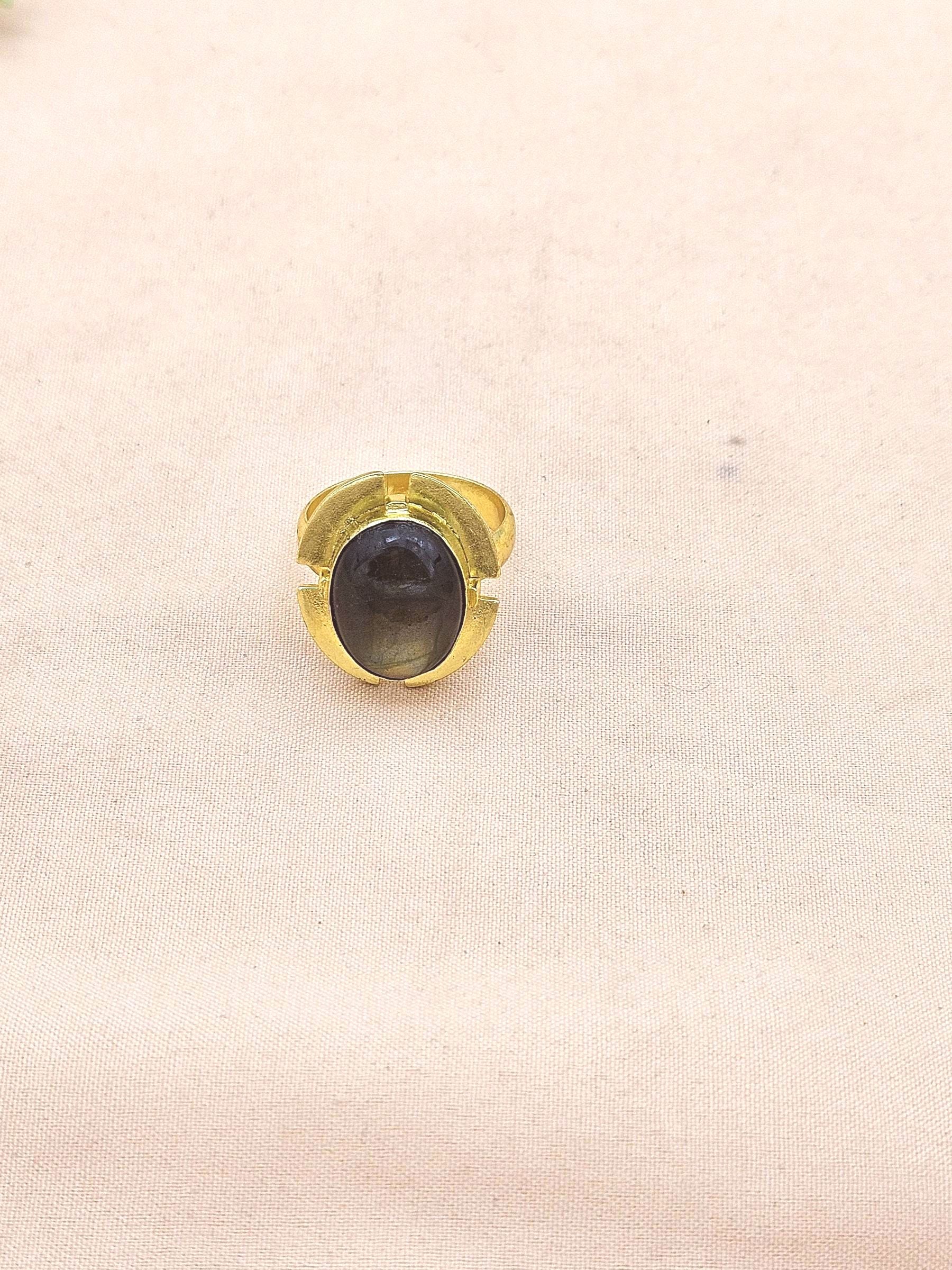 Handmade Gold plated Labradorite Ring for Women - Elegant Gemstone Fashion Jewelry