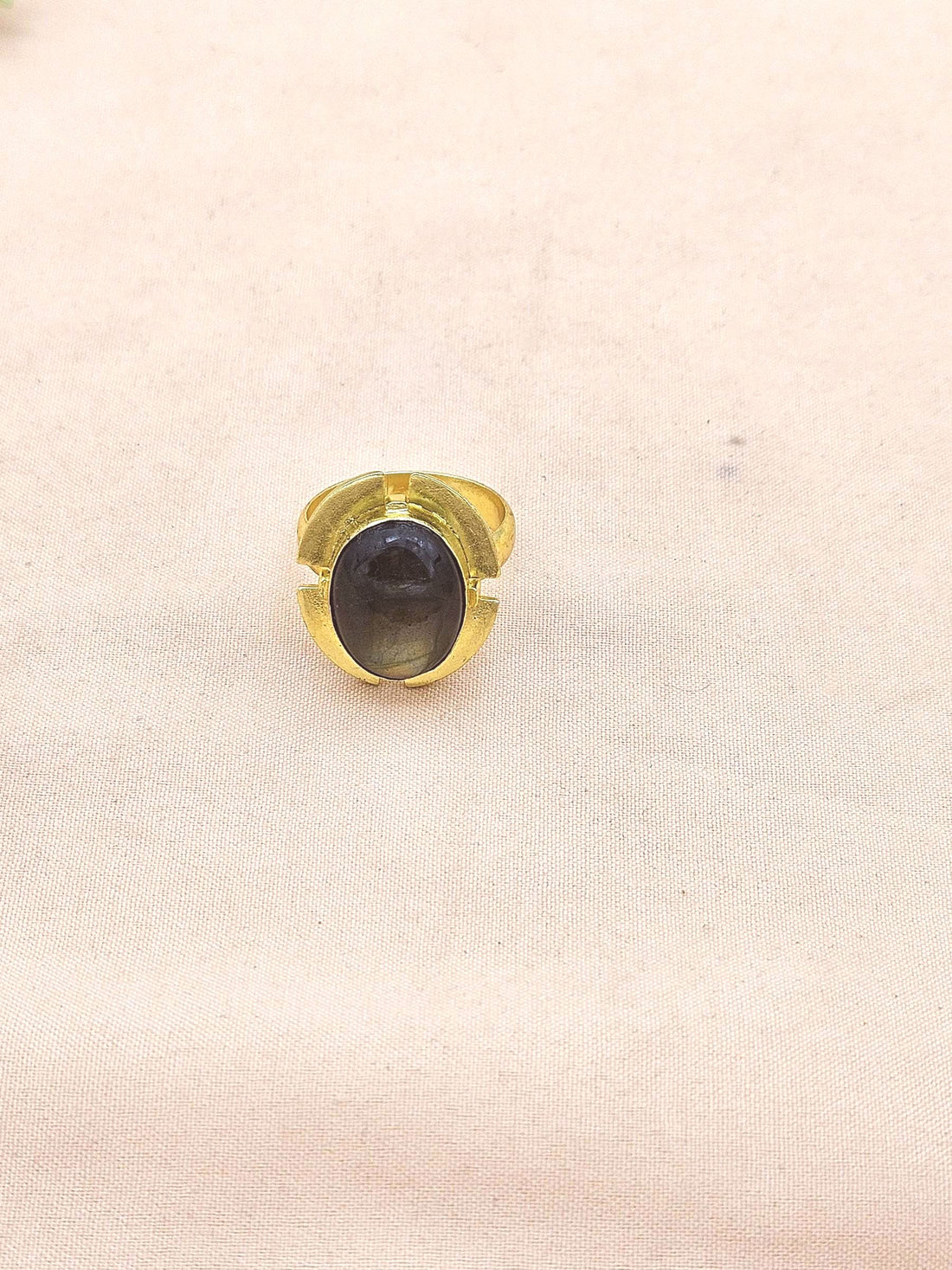 Handmade Gold plated Labradorite Ring for Women - Elegant Gemstone Fashion Jewelry