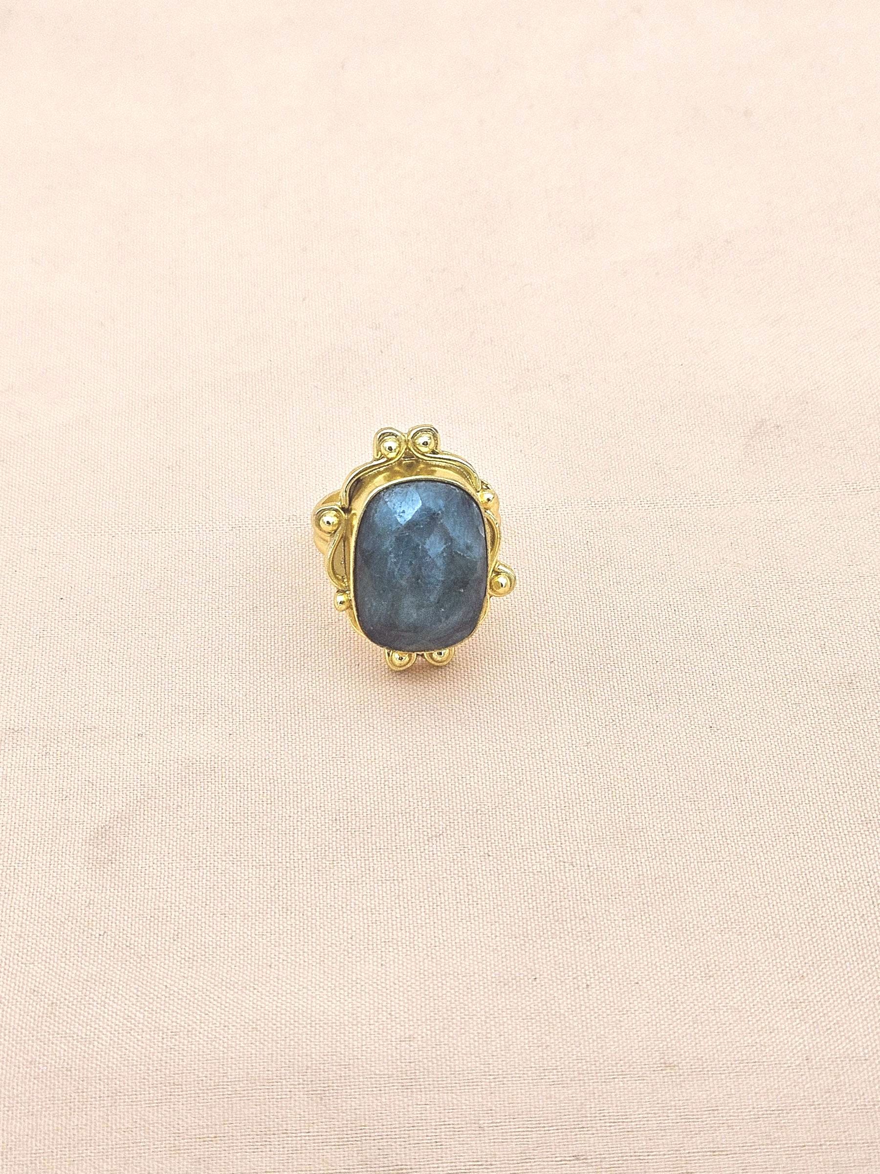 Elegant Handmade Gold plated Green Hathipara Gemstone  Designer Ring - Women's Fashion Jewelry