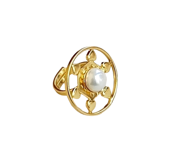 Handcrafted gold plated ring with Pearl for women, elegant gemstone jewelry