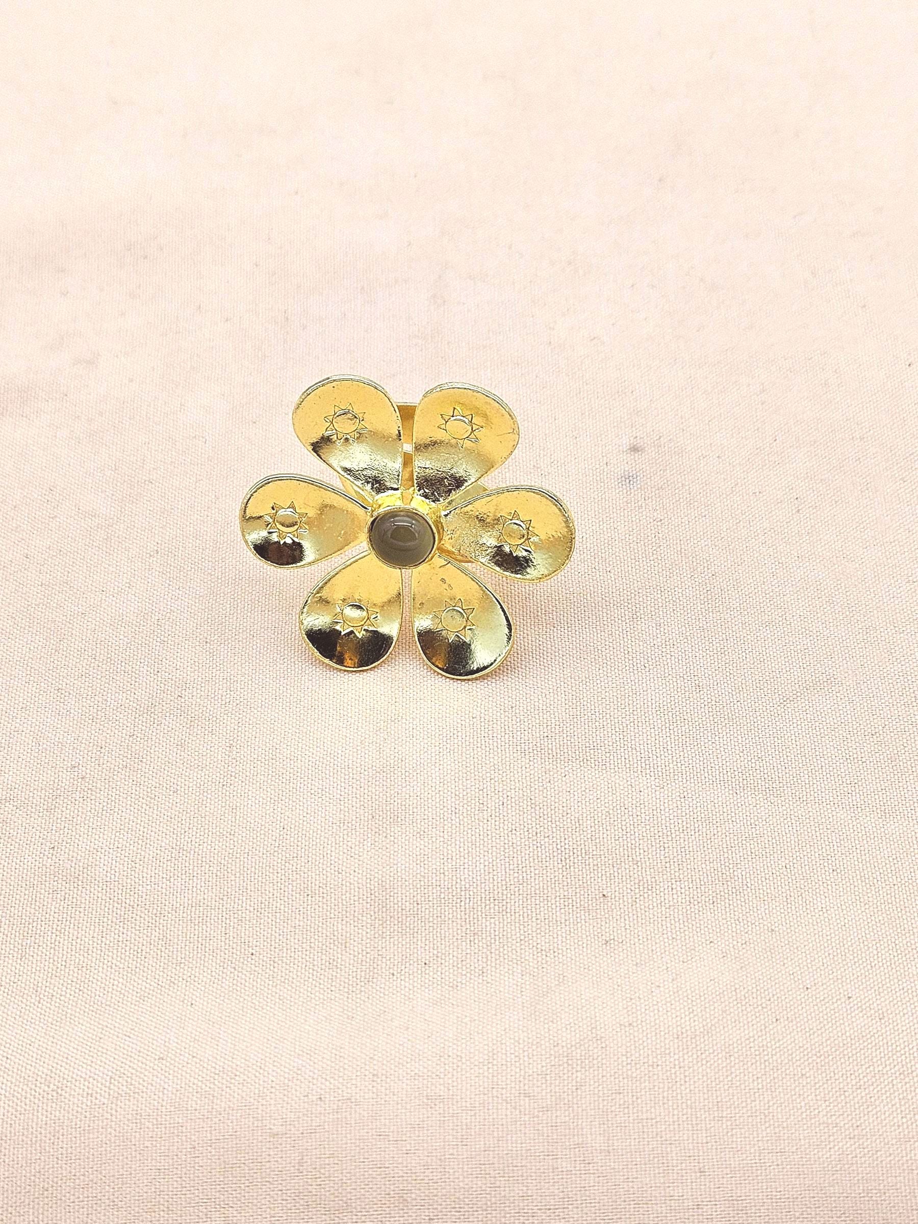 Handcrafted gold plated ring with Lemon Quartz Stone for women, elegant floral designer jewelry