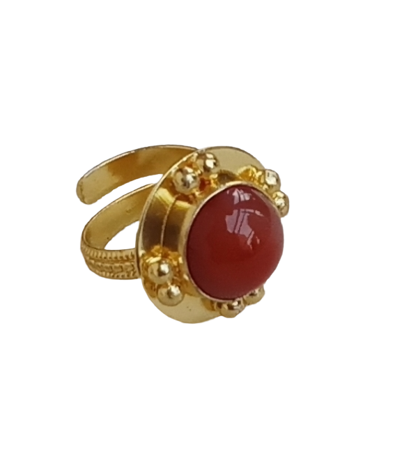 Amazing Gold plated Carnelian stone Round Designer Finger Ring for women