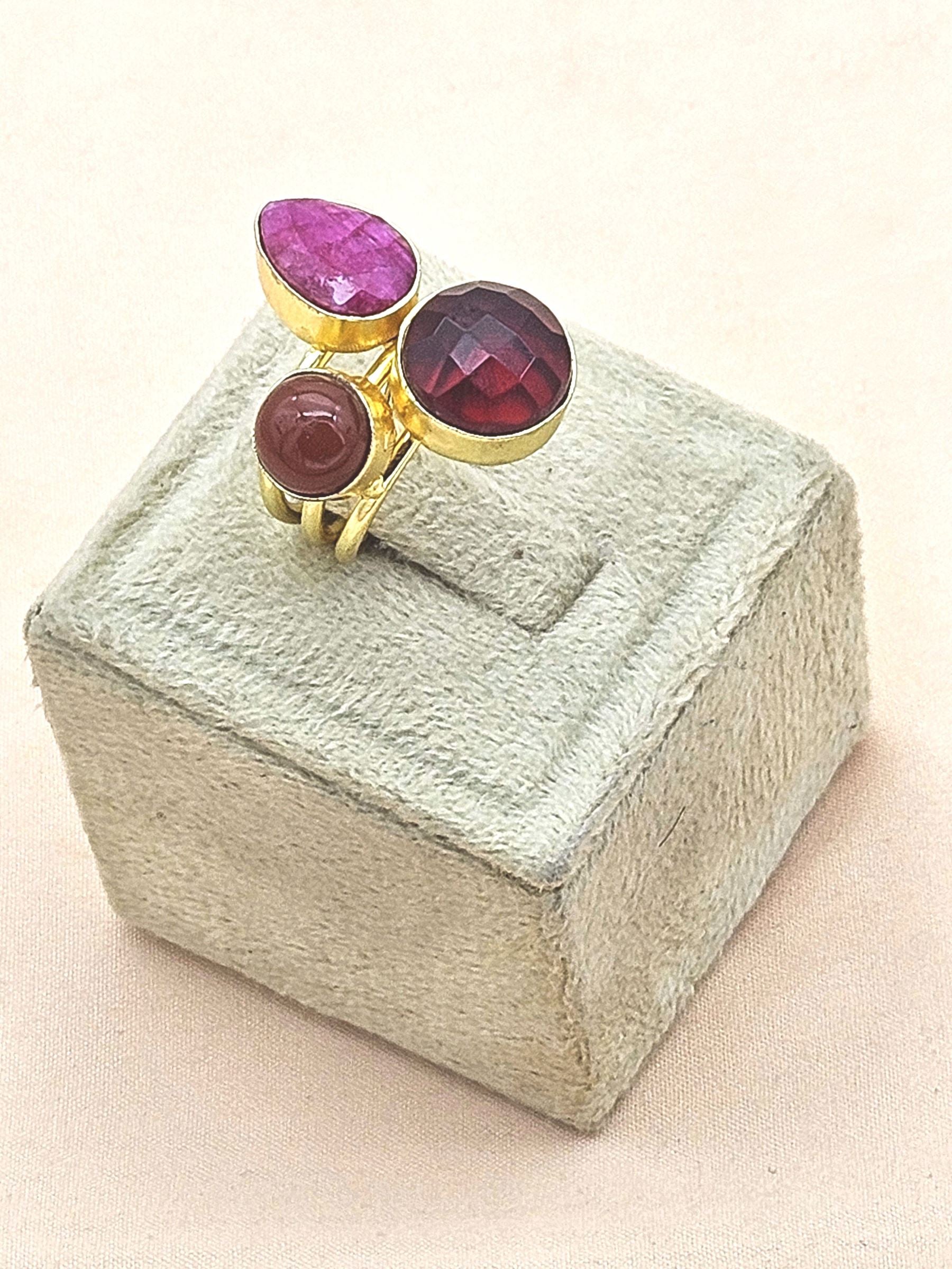 Designer Gold Plated Red Hathipara-Onyx & Glass Stone Ring for Women – Handcrafted Statement Jewelry
