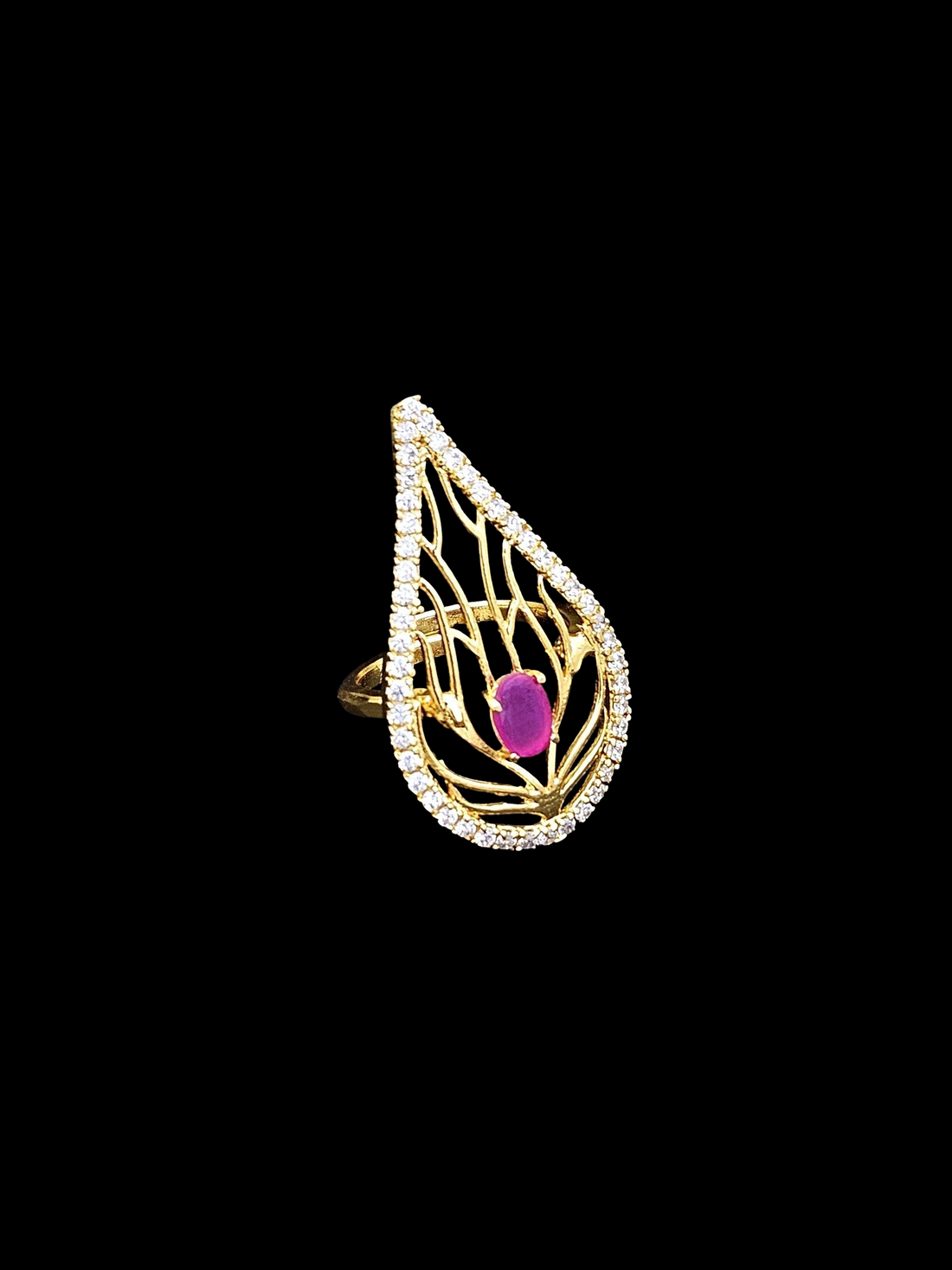 Amazing Antique Gold Cubic Zirconia-Hydro Quartz Awesome Designer Finger Ring