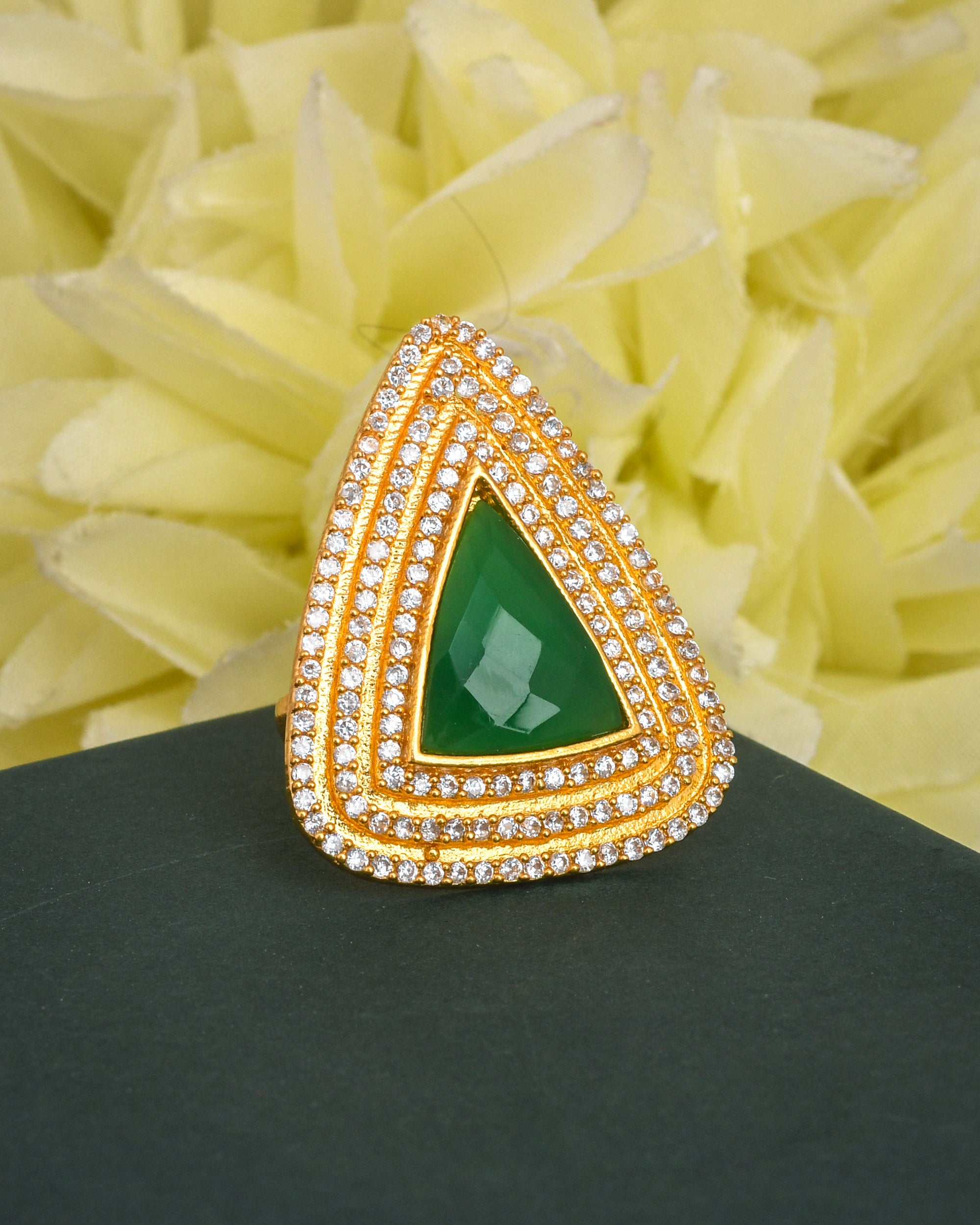 Amazing antique gold finger ring with a charming designer touch for ethnic elegance
