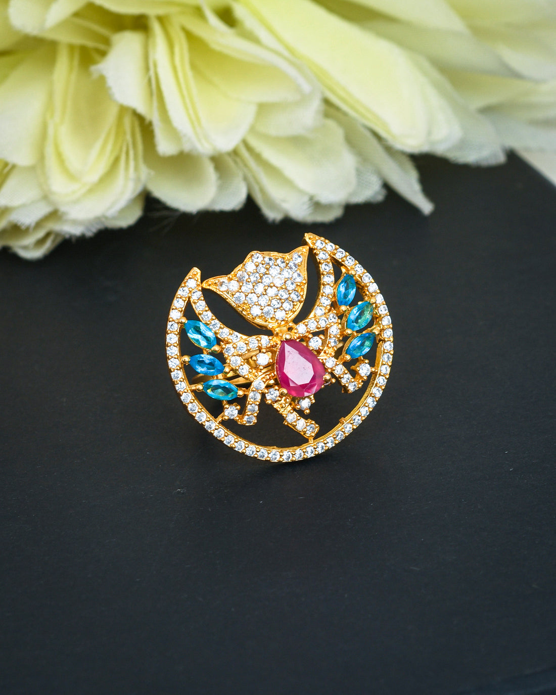 Artisan-made antique gold charming designer finger ring, blending heritage style with modern elegance
