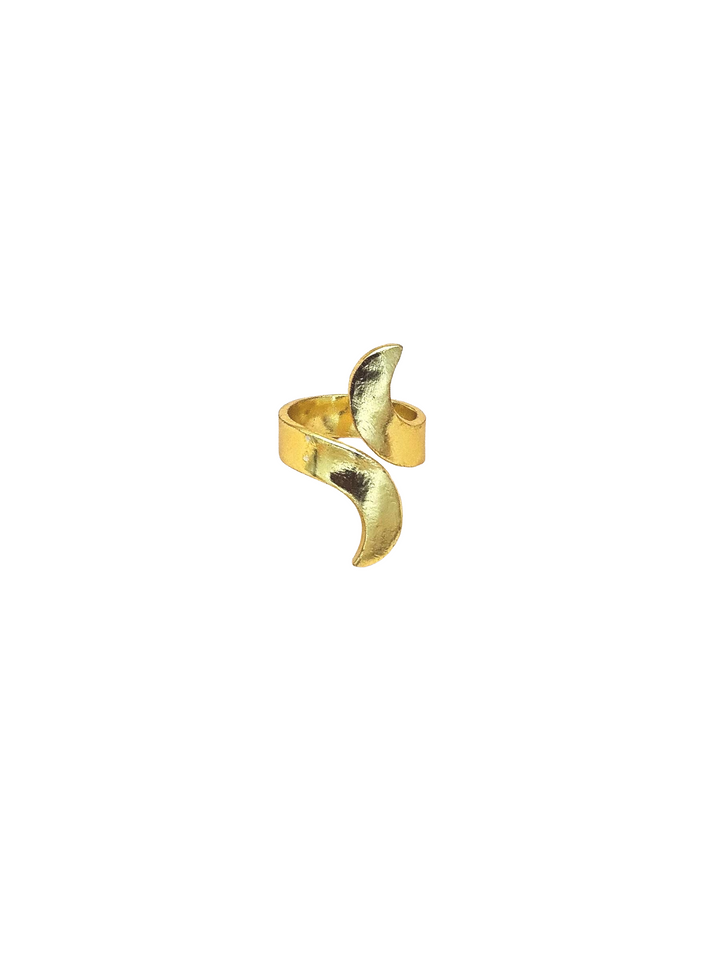 Charming Gold plated Plain Simple Leaf Designer Light Weight US Size 9 Finger Ring