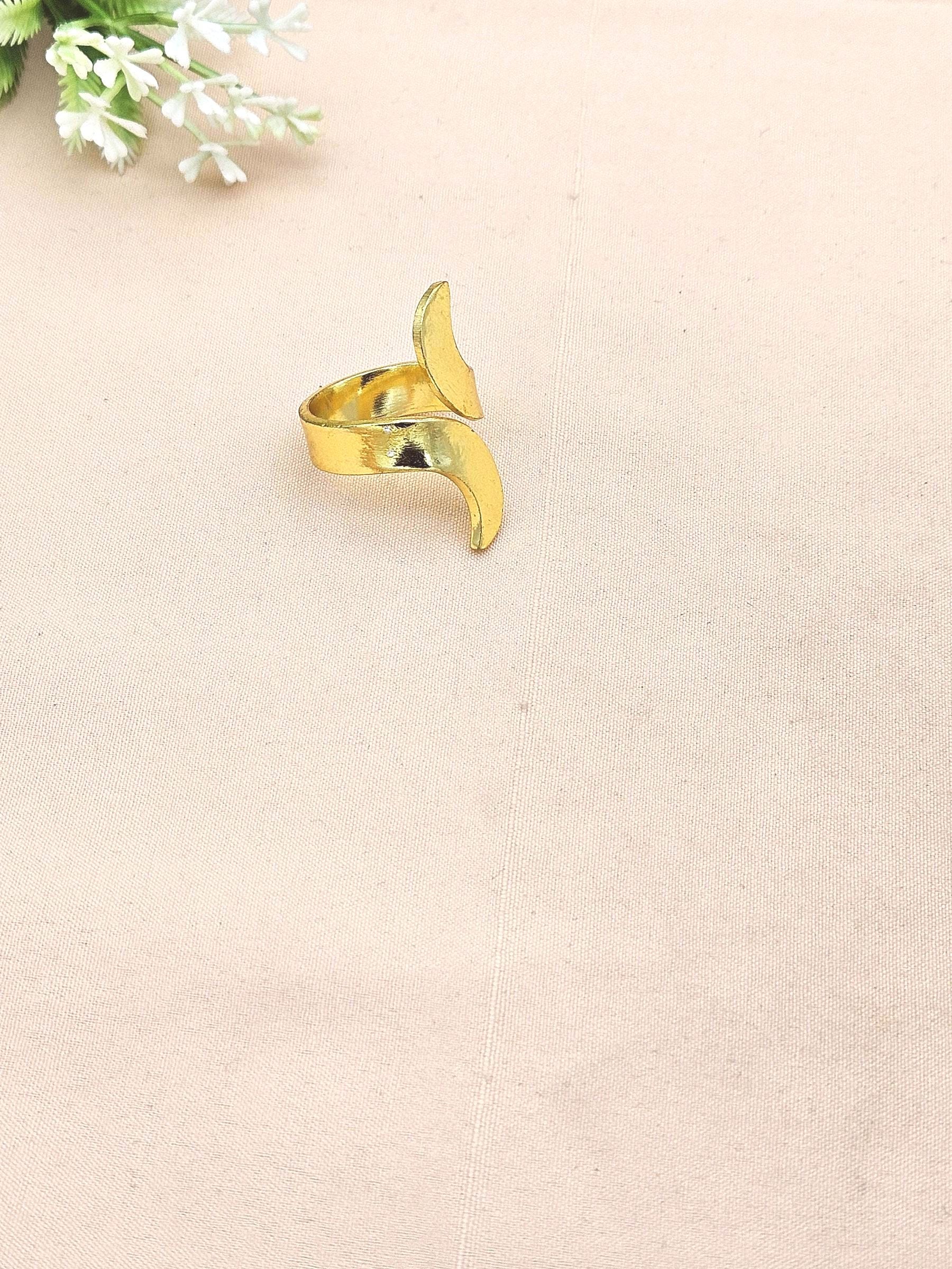 Charming Gold plated Plain Simple Leaf Designer Light Weight US Size 9 Finger Ring