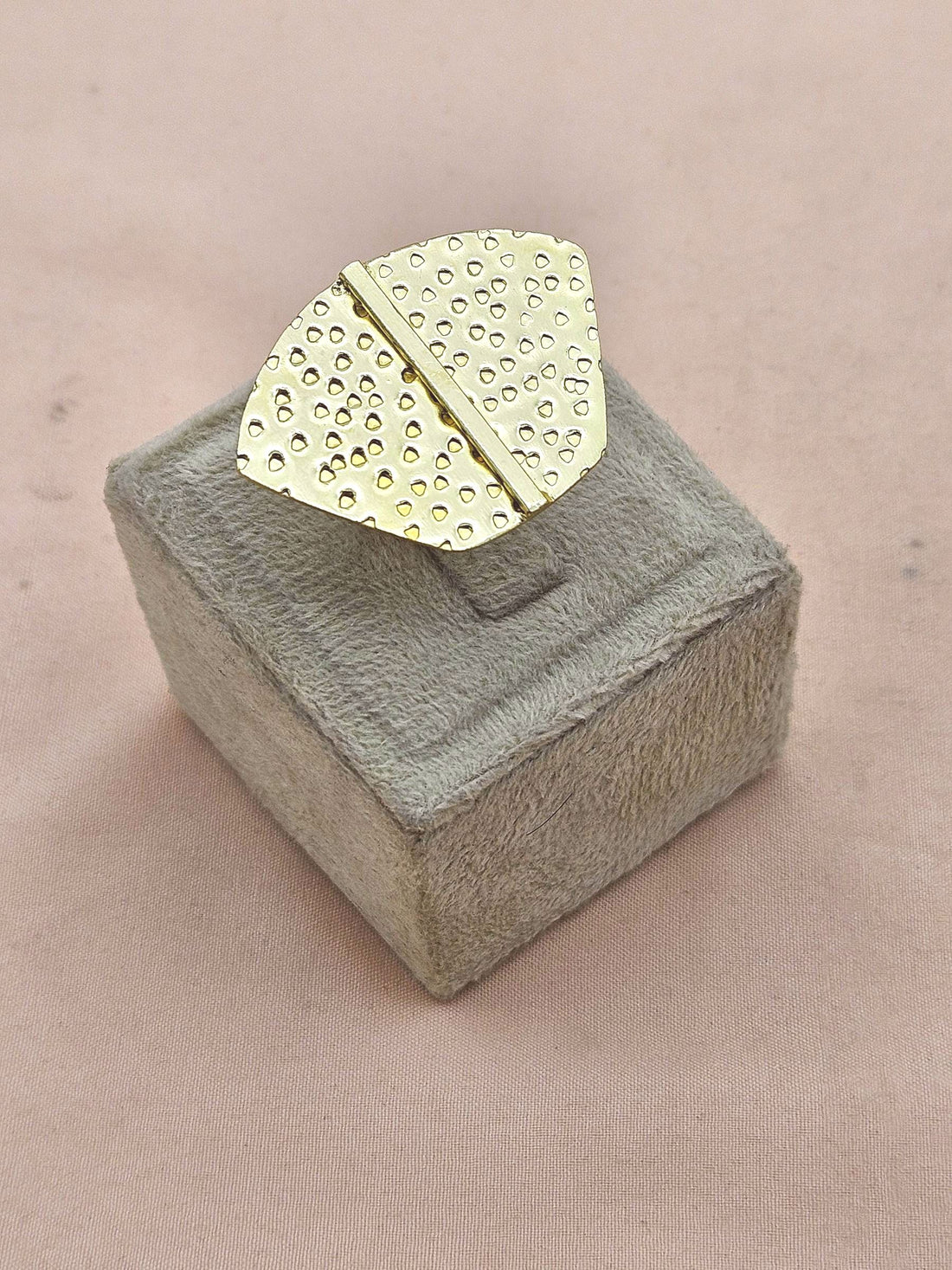 Charming Gold plated Hammered Fly shape Designer US Size 8 Finger Ring for women