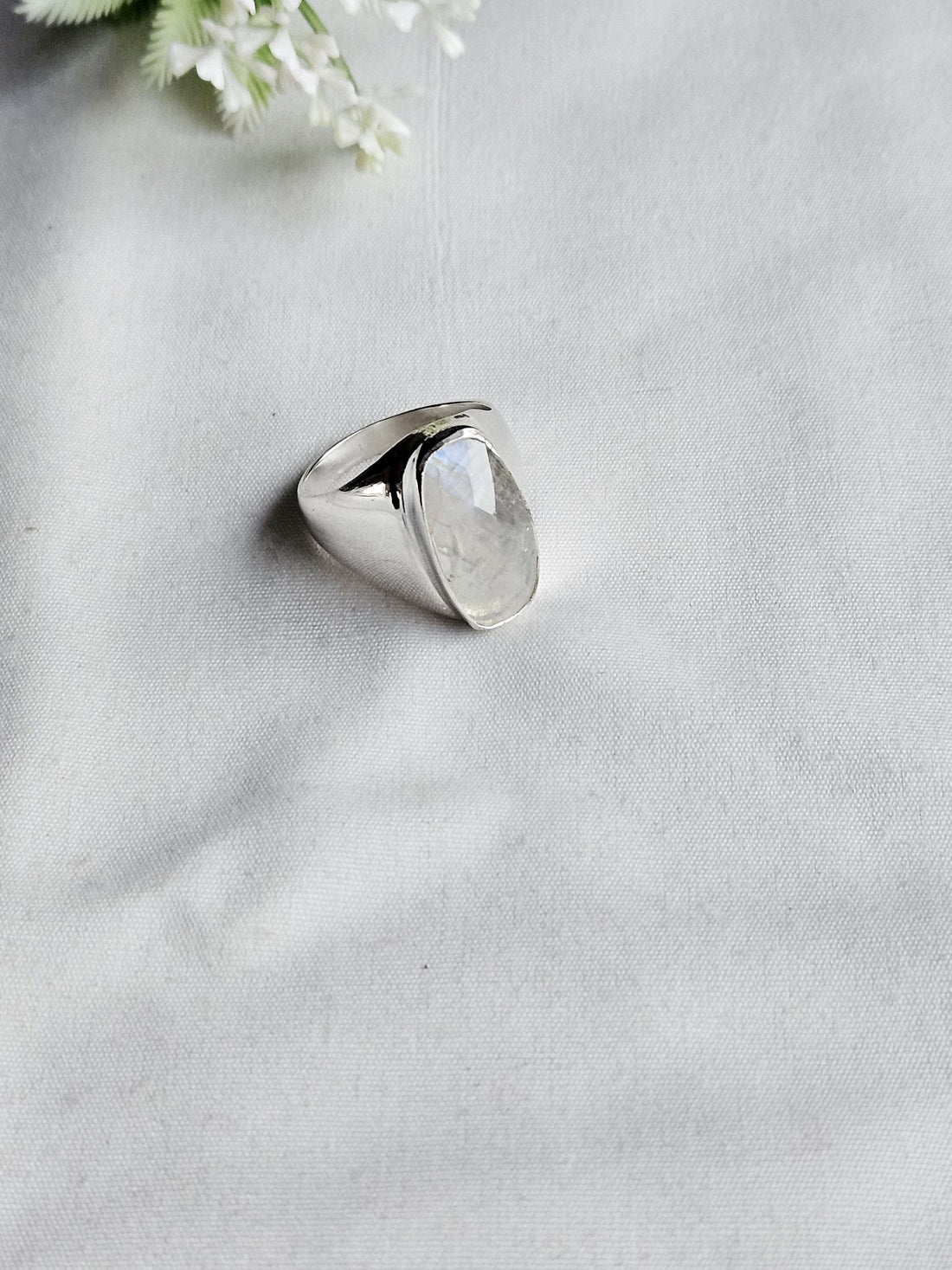 Natural White Rainbow Stone Ring for Men – Silver Plated GS Handcrafted Designer Ring