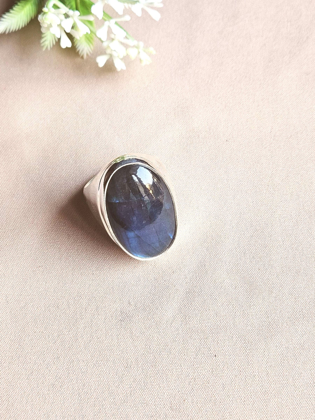 Natural Labradorite Gemstone Men’s Ring – Handcrafted Silver Overlay GS Bold Statement Ring