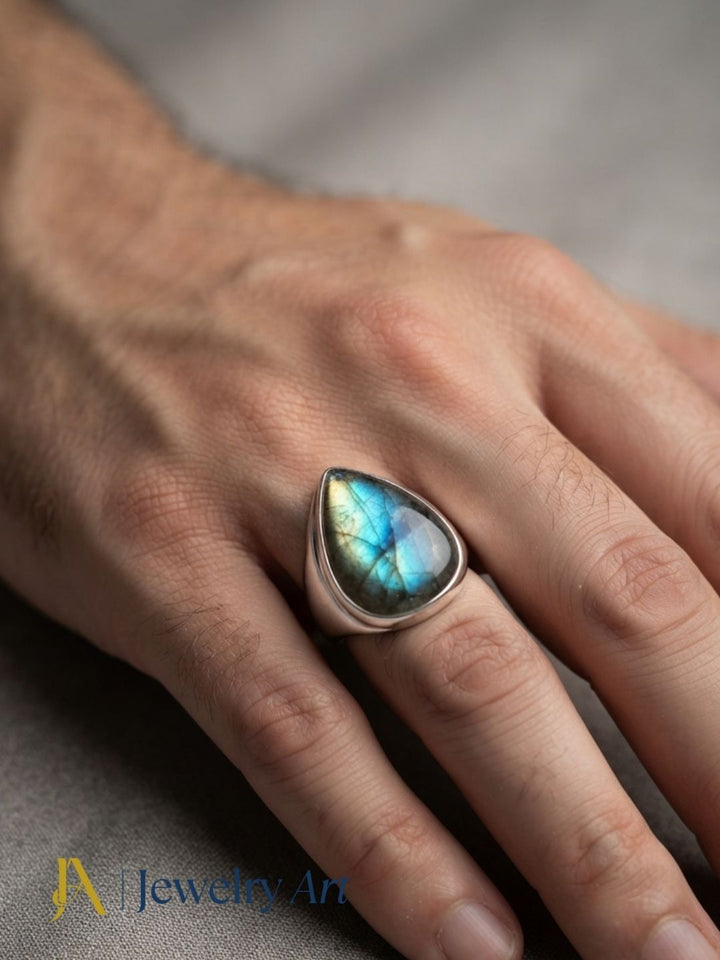 Premium men's accessory styling with a handcrafted natural Labradorite gemstone ring for everyday elegance.
