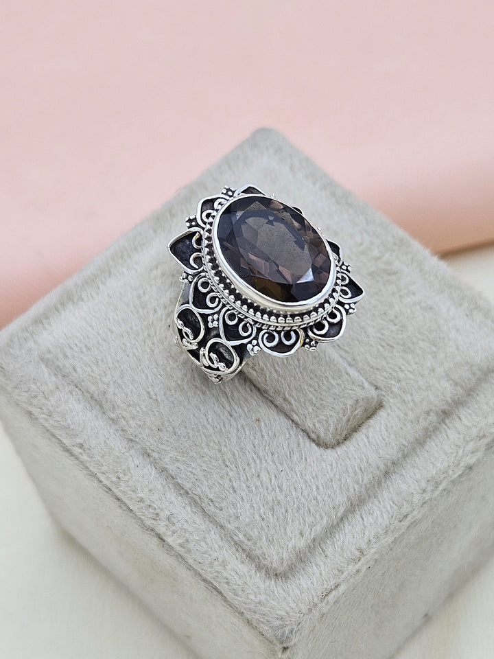 Fine Handcrafted 925 Silver Oxidized Semi Precious Gem Stone Designer Finger Ring- US Size 7