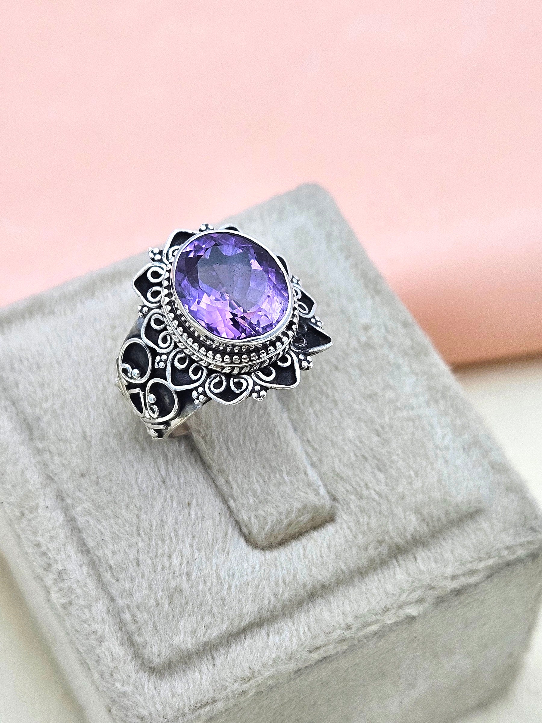 Fine Handcrafted 925 Silver Oxidized Semi Precious Gem Stone Designer Finger Ring- US Size 7