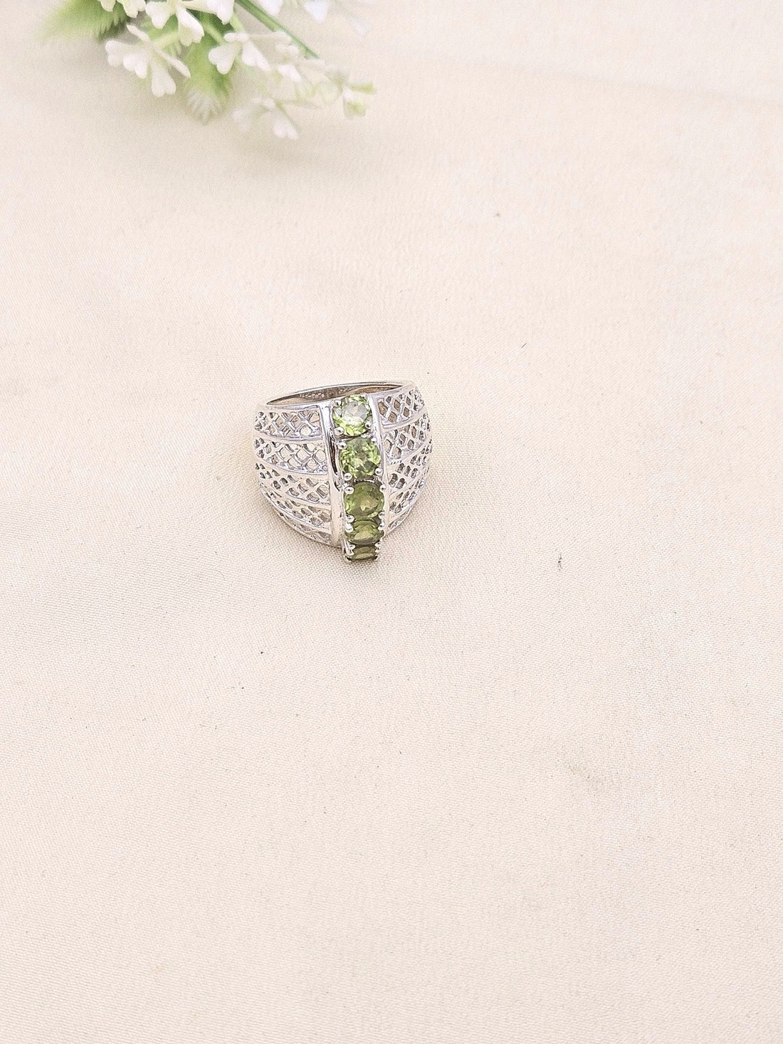 Fine Handcrafted 925 Silver Oxidized Semi Precious Gem Stones Awesome Designer Finger Ring