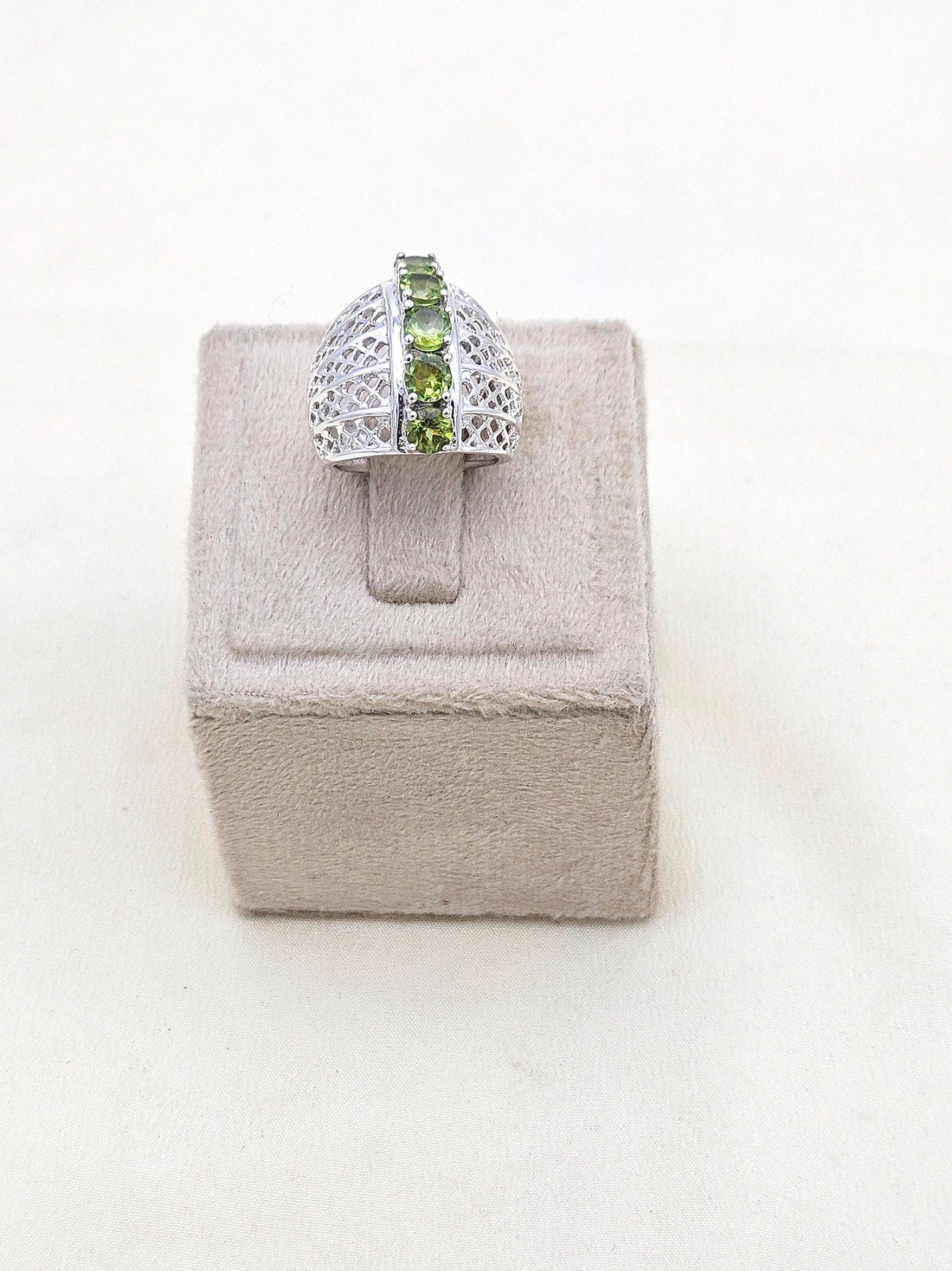 Fine Handcrafted 925 Silver Oxidized Semi Precious Gem Stones Awesome Designer Finger Ring