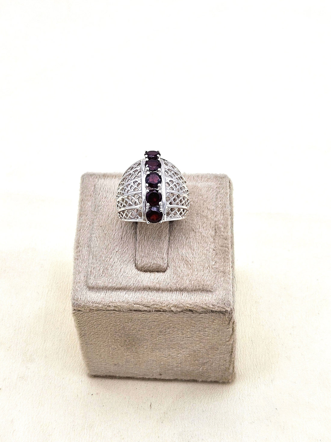 Fine Handcrafted 925 Silver Oxidized Semi Precious Gem Stones Awesome Designer Finger Ring