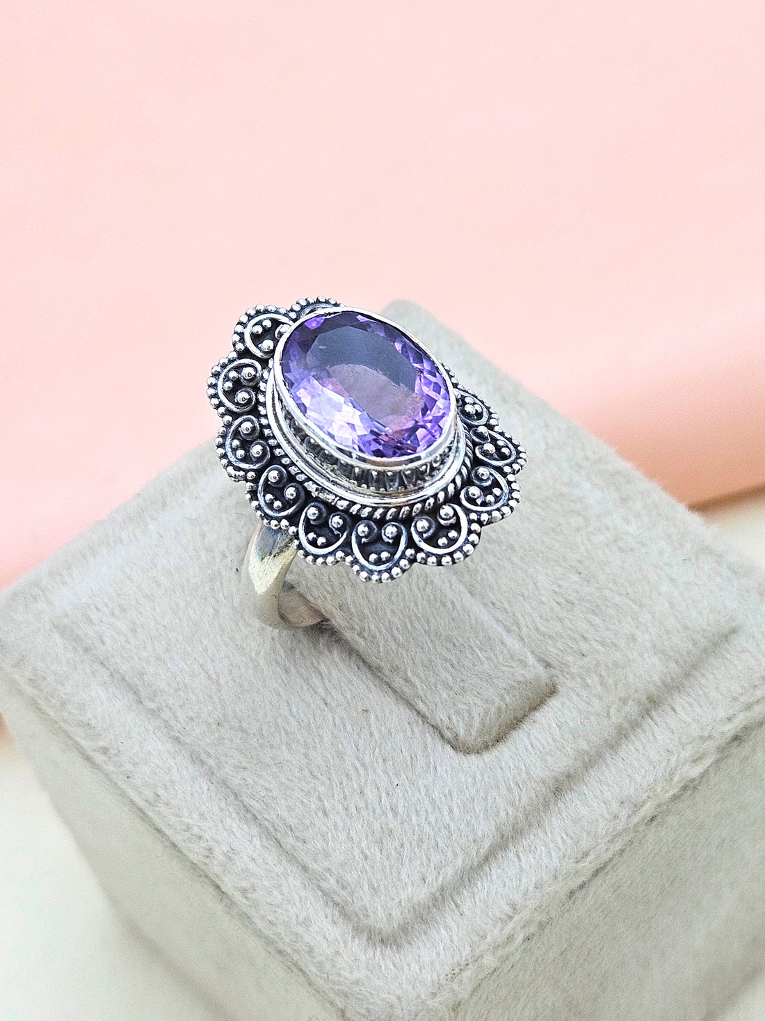 Fine Handcrafted 925 Silver Oxidized Variant Gem Stones Awesome Designer Finger Ring