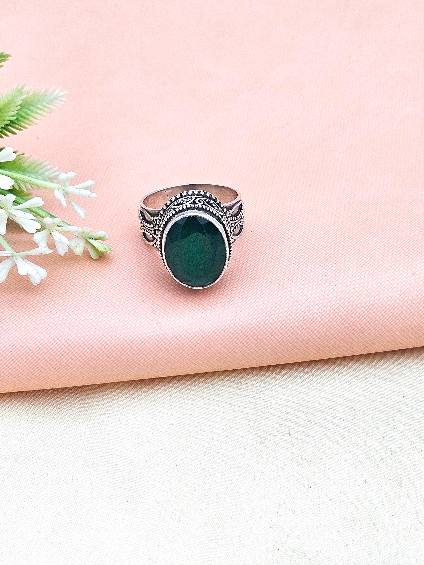 Fine Handcrafted 925 Silver Oxidized Green Onyx Gem Stones Awesome Designer Finger Ring