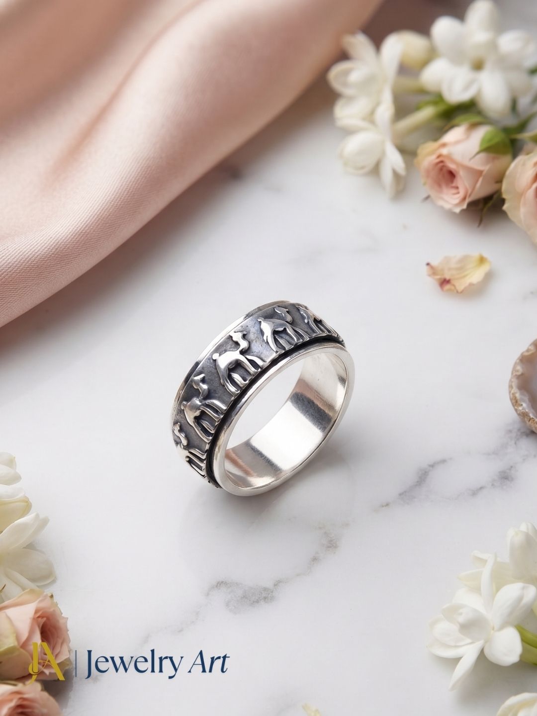 Fine Handcrafted 925 Silver Oxidized Camel Designer Moving Challa Finger Ring