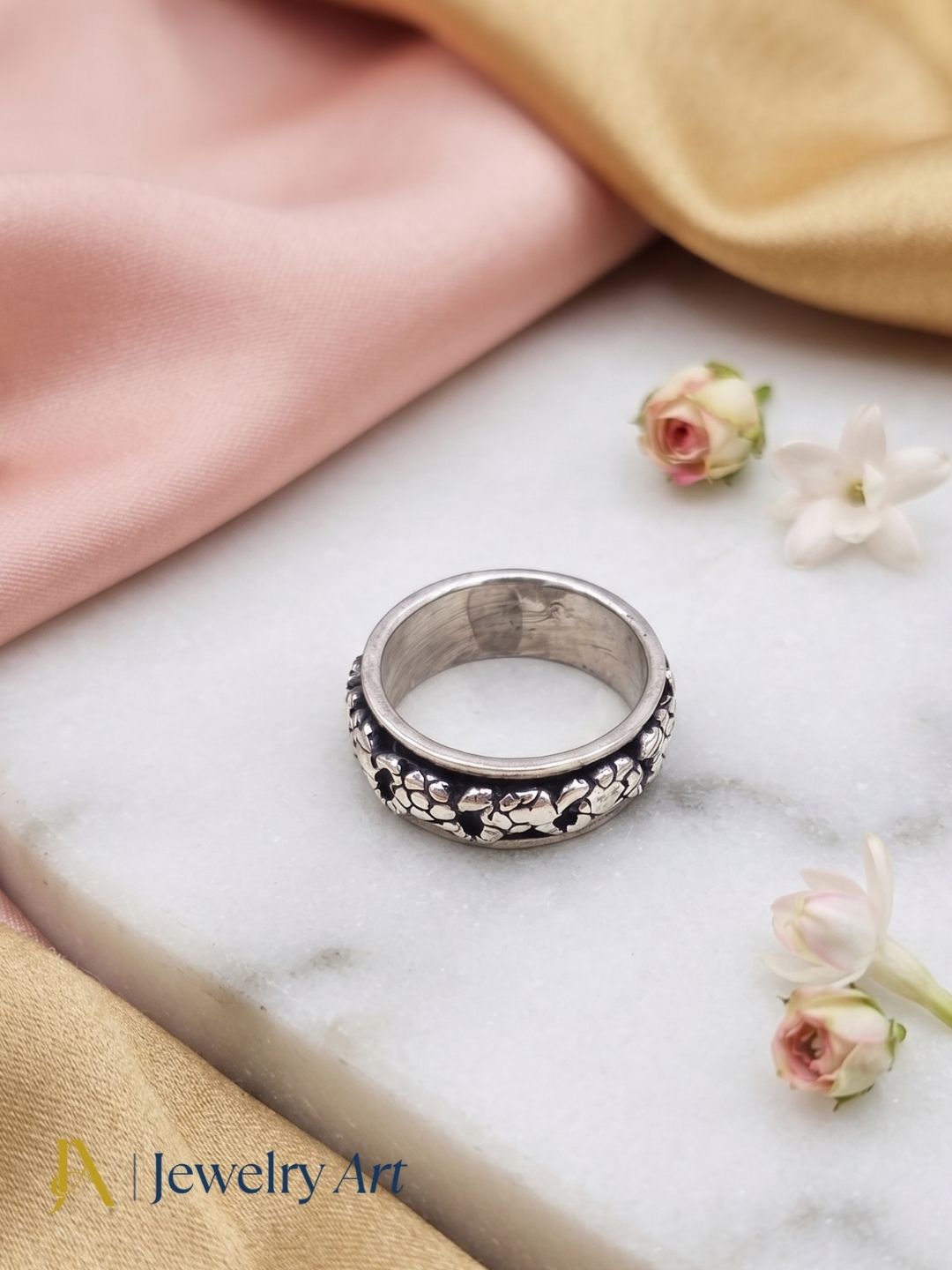 Fine Handcrafted 925 Silver Oxidized Tortoise Designer Moving Challa Finger Ring