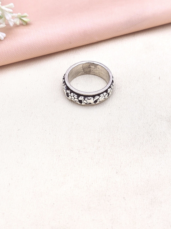 Fine Handcrafted 925 Silver Oxidized Tortoise Designer Moving Challa Finger Ring